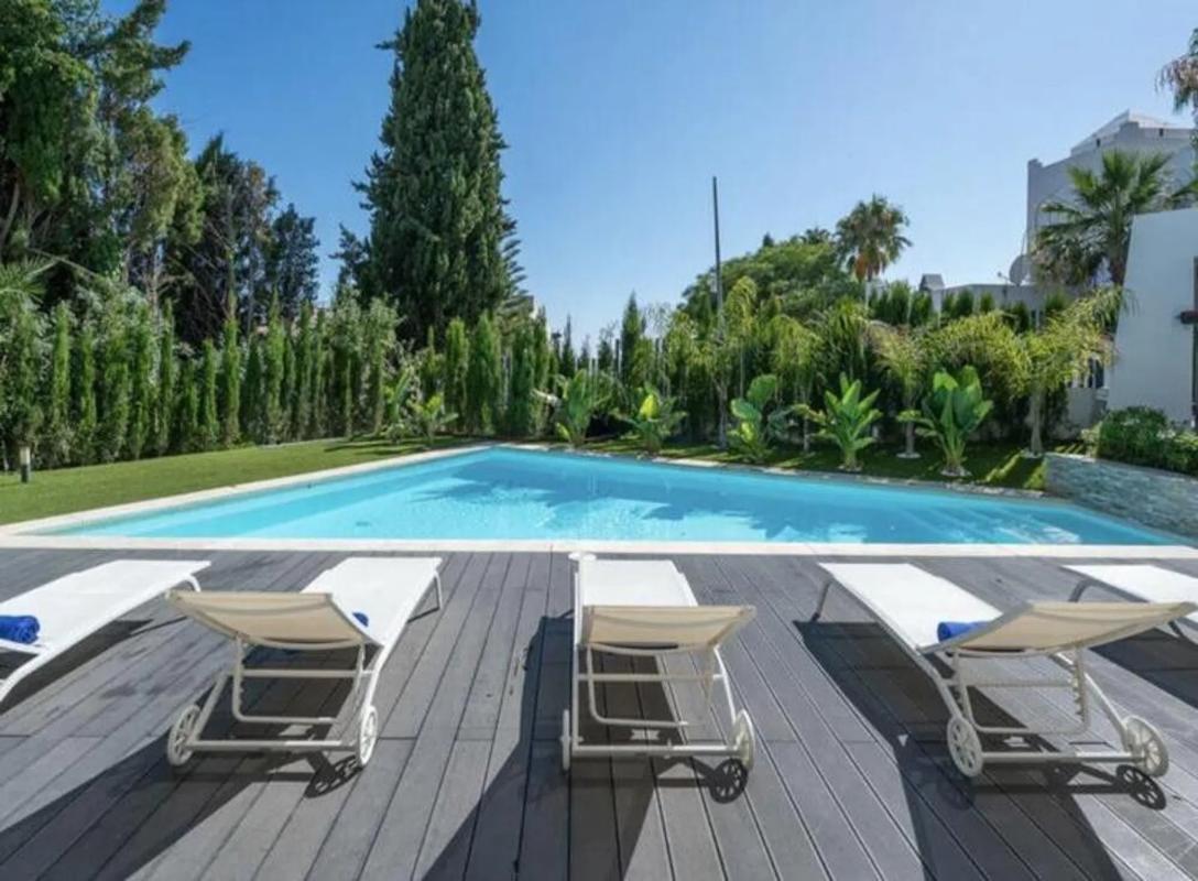 Sale of independent chalet in ኡርባኒሳሲኦን ሬሴርባ ሎስ ግራናዶስ, Marbella
photo 3