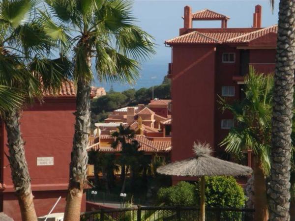 Piso en venta en Avenida la Reserva de Marbella, Marbella
photo 1