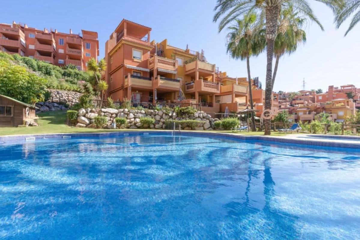 Продажа квартиры на Avenida la Reserva de Marbella, Марбелла
 photo 5