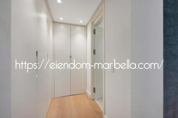 Independent chalet for sale in Barrio Elviria, Marbella
photo 1