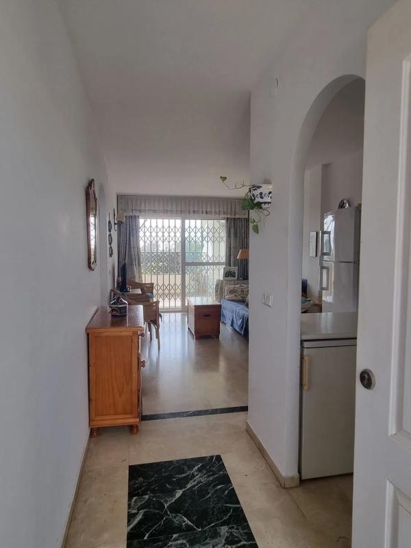 Sprzedaż mieszkania w CL HIGUERA DE LA (ARTOLA BAJ, 4, Marbella
 photo 2