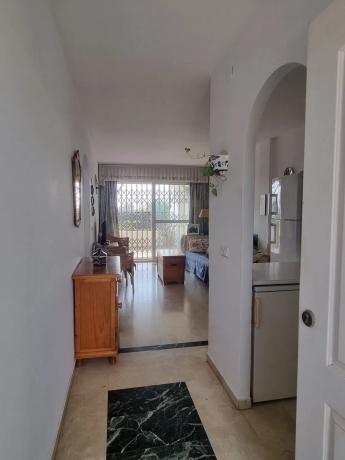 Piso en venta en CL HIGUERA DE LA (ARTOLA BAJ, 4, Marbella
thumbnail 1