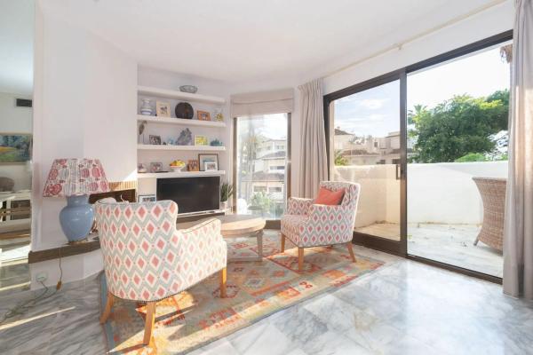 Duplex en venta en Barrio Real de Zaragoza, Marbella photo 1