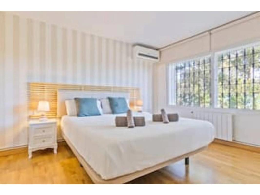 Venta de chalet independiente en Urbanización Parque Elviria, Marbella
 photo 4