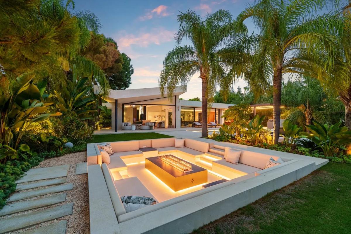 Sale of independent chalet in Avenida 5, Marbella
photo 4