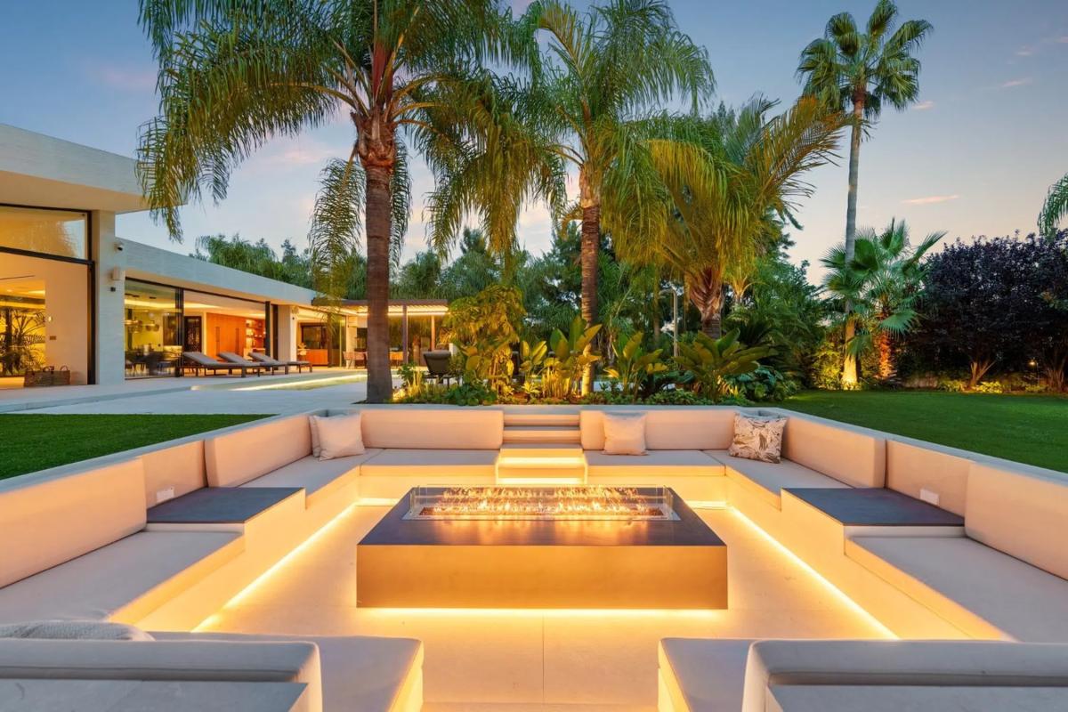 Sale of independent chalet in Avenida 5, Marbella
photo 5