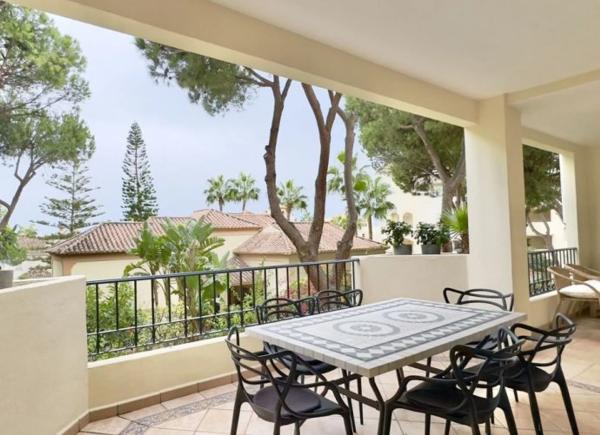 Piso en venta en Avenida Hacienda Playa, 2, Marbella
photo 1