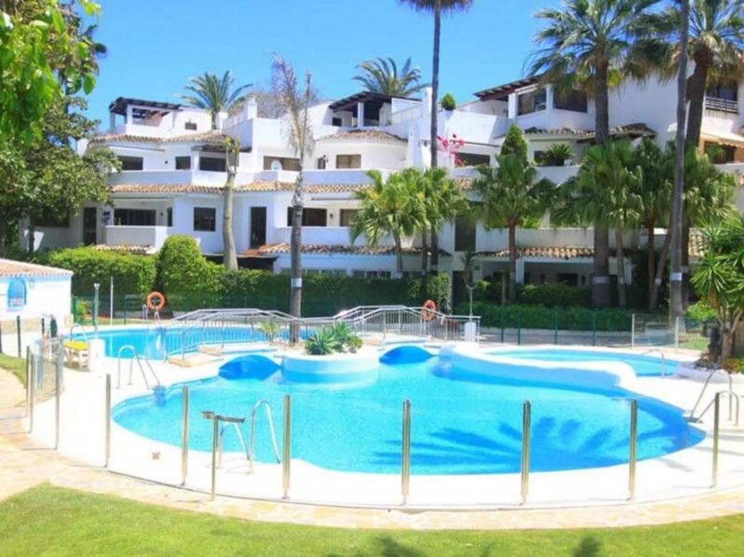 Venta de ático en Urbanizacion Coto Los Dolores, Marbella photo 5