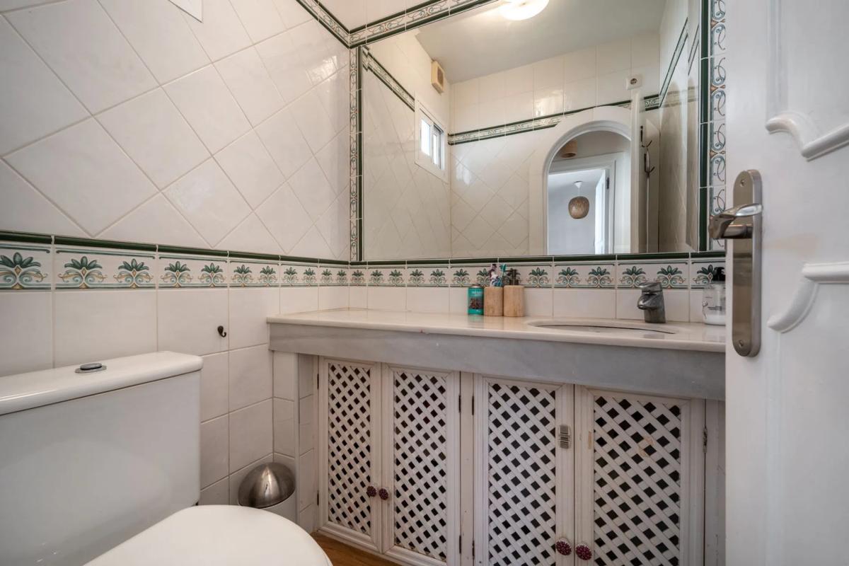 Недвижимость на продажу и в аренду в Испании photo 5
