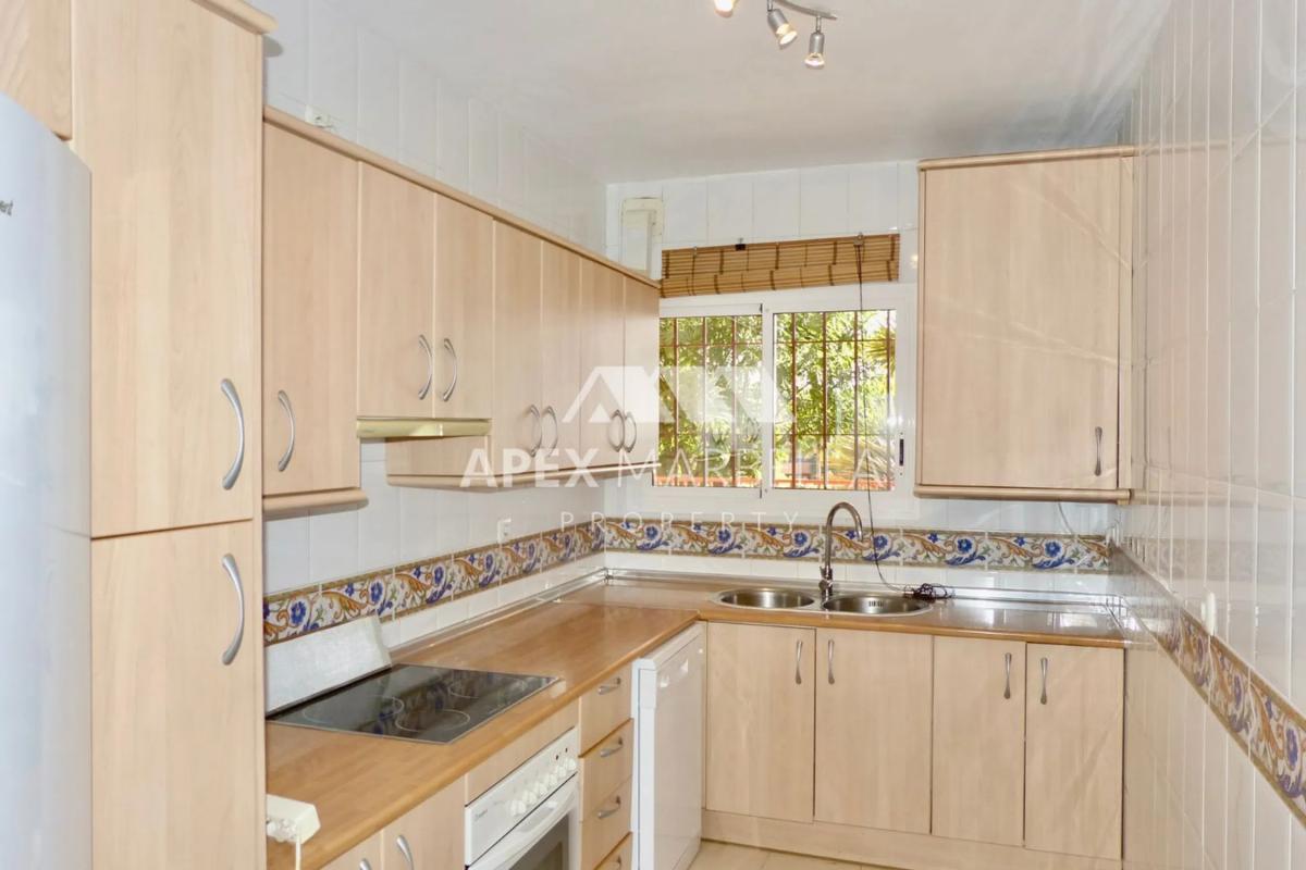 Sale of apartment in UR RESERVA 2 FASE, 3, Marbella
 photo 5