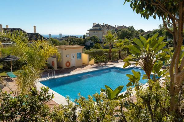 Piso en venta en Calle D-9J, 4, Marbella
thumbnail 2