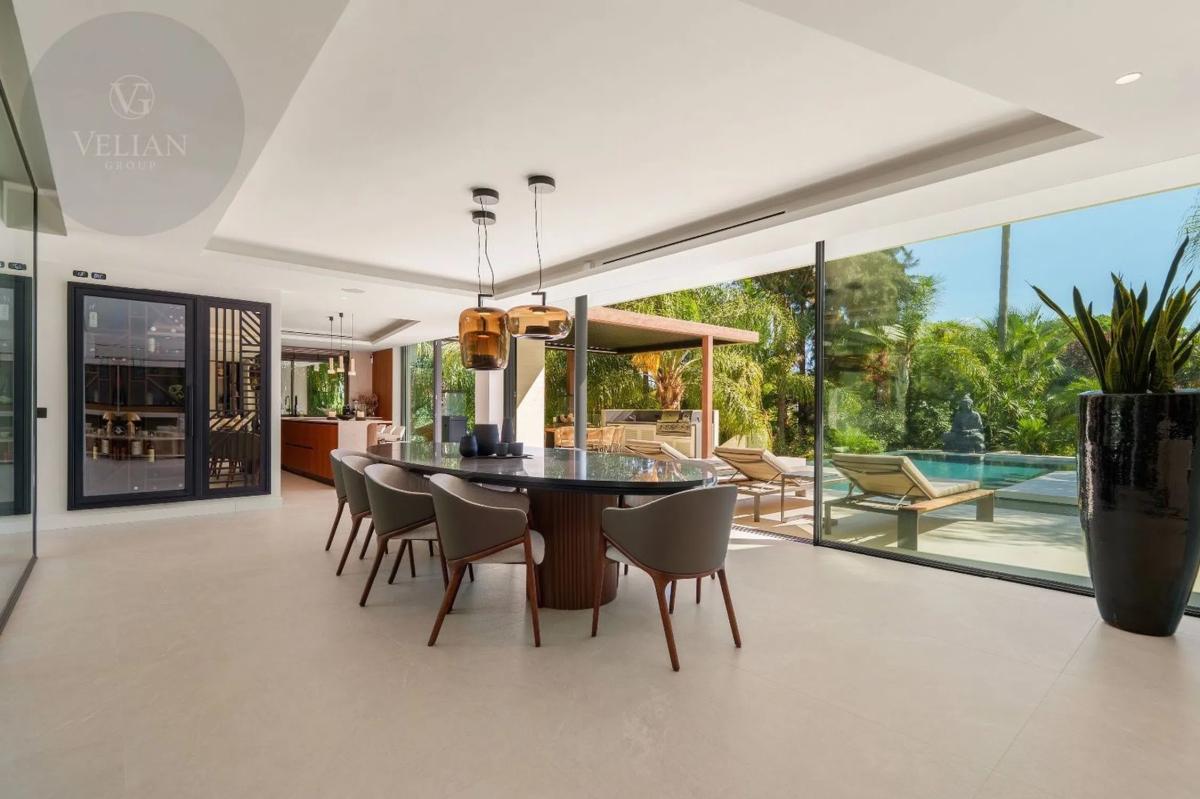Sale of independent chalet in Las Chapas, Marbella
 photo 5