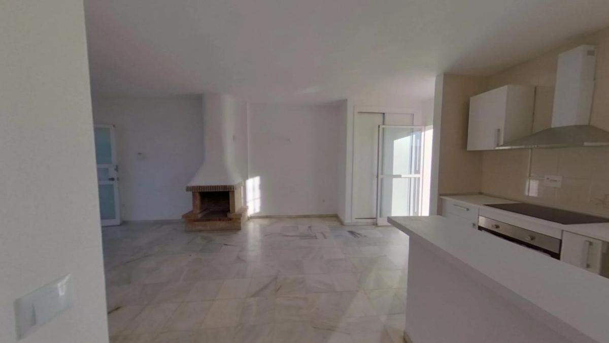 Venta de piso en Lugar Urbanizacion la Reserva de Marbella, Marbella
photo 4