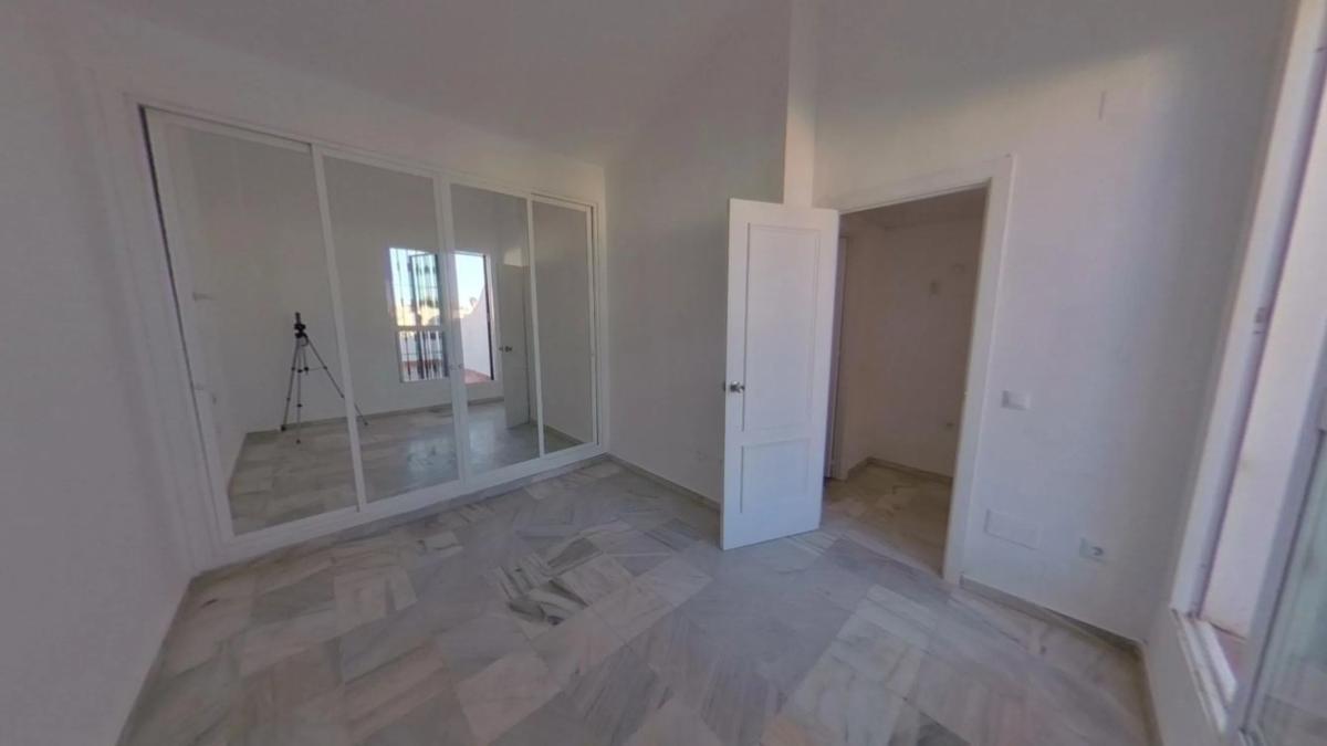 Venta de piso en Lugar Urbanizacion la Reserva de Marbella, Marbella
photo 5