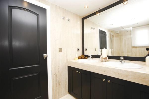 Duplex en venta en Calle Lila, 24, Marbella photo 1