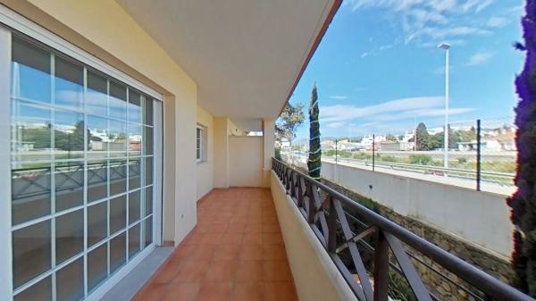 Mieszkanie na sprzedaż w  Barrio Romana Playa, Marbella photo 2