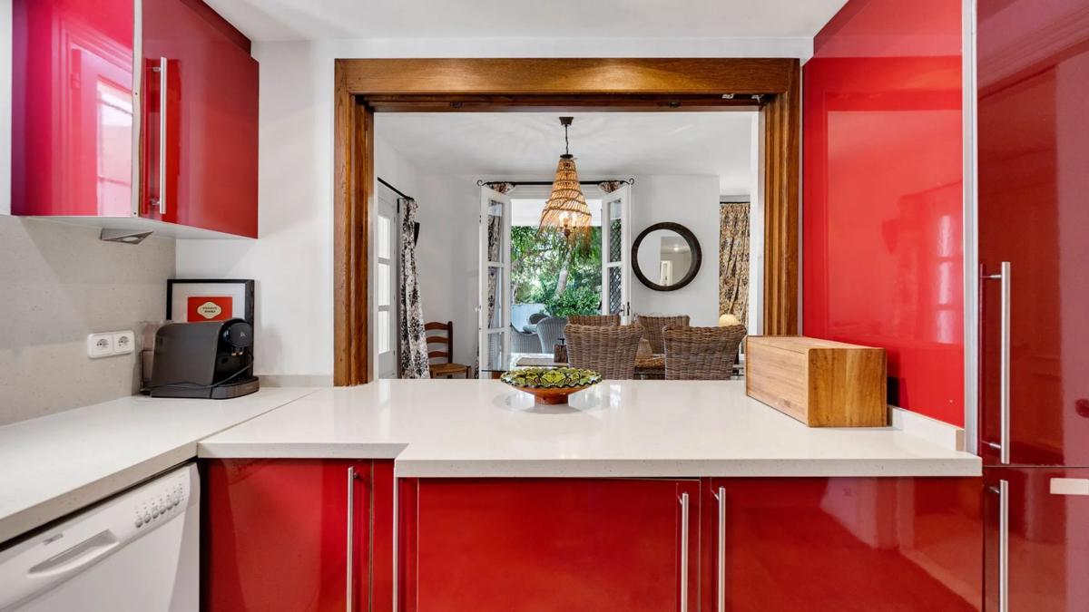 Venta de piso en AV JARDINES LAS GOLONDRINAS, Marbella
 photo 3