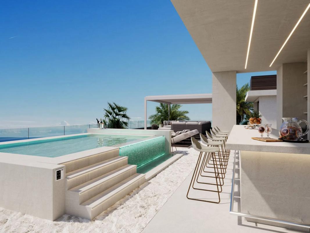 Sale of independent chalet in Barrio Santa María, Marbella
photo 2