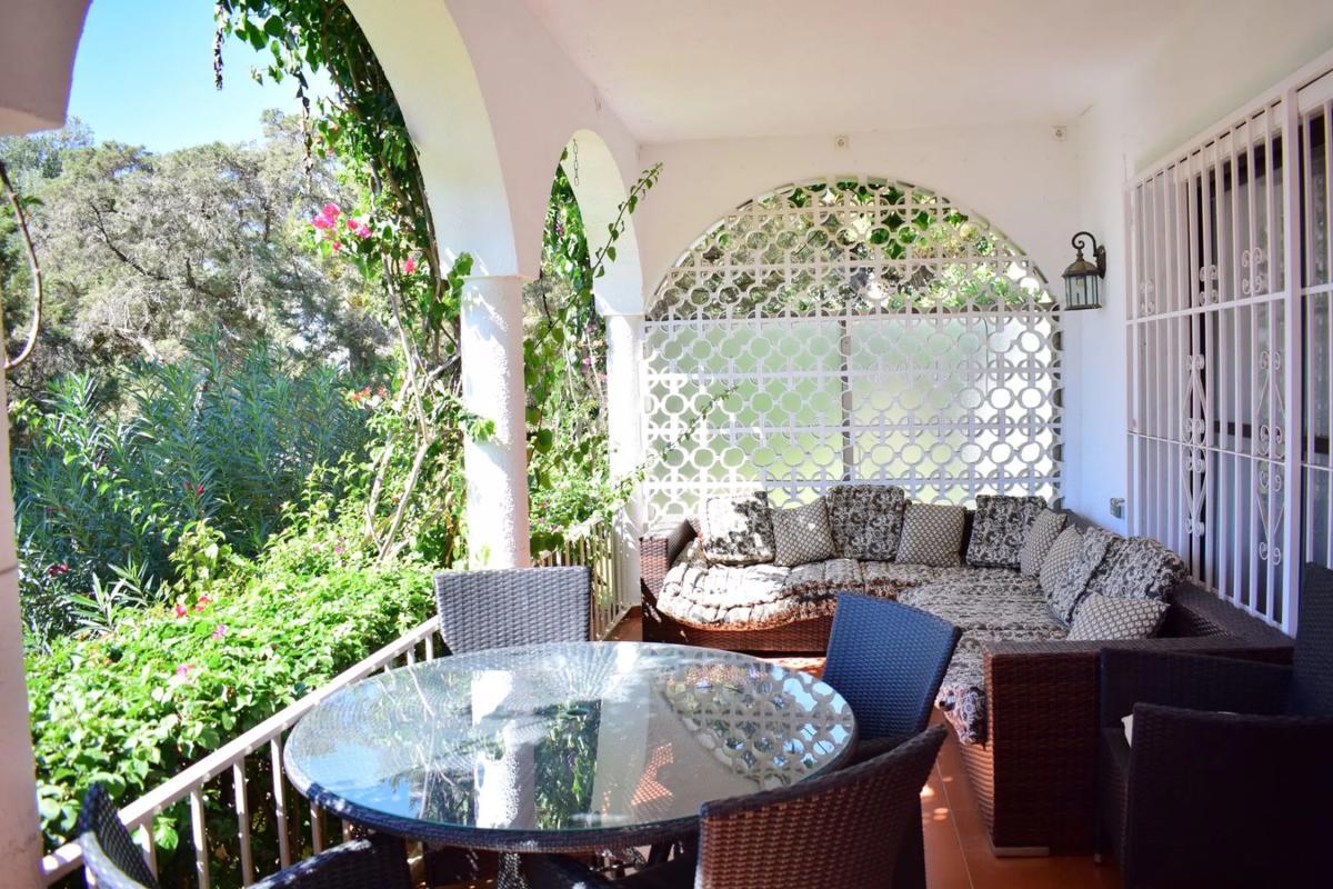Venta de chalet independiente en Barrio Marbesa, Marbella
 photo 2