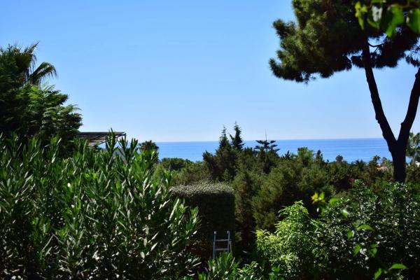 Independent chalet for sale in Barrio Marbesa, Marbella
thumbnail 2