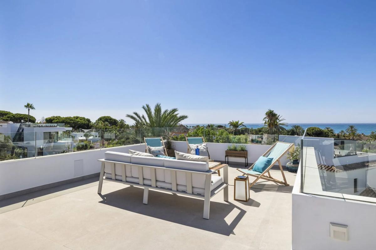 Sale of independent chalet in Barrio Marbesa, Marbella
photo 1