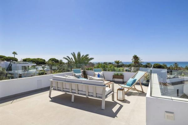 Chalet wolnostojący na sprzedaż w Barrio Marbesa, Marbella photo 1