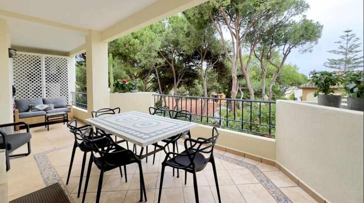 Venta de piso en Barrio Romana Playa, Marbella
 photo 3