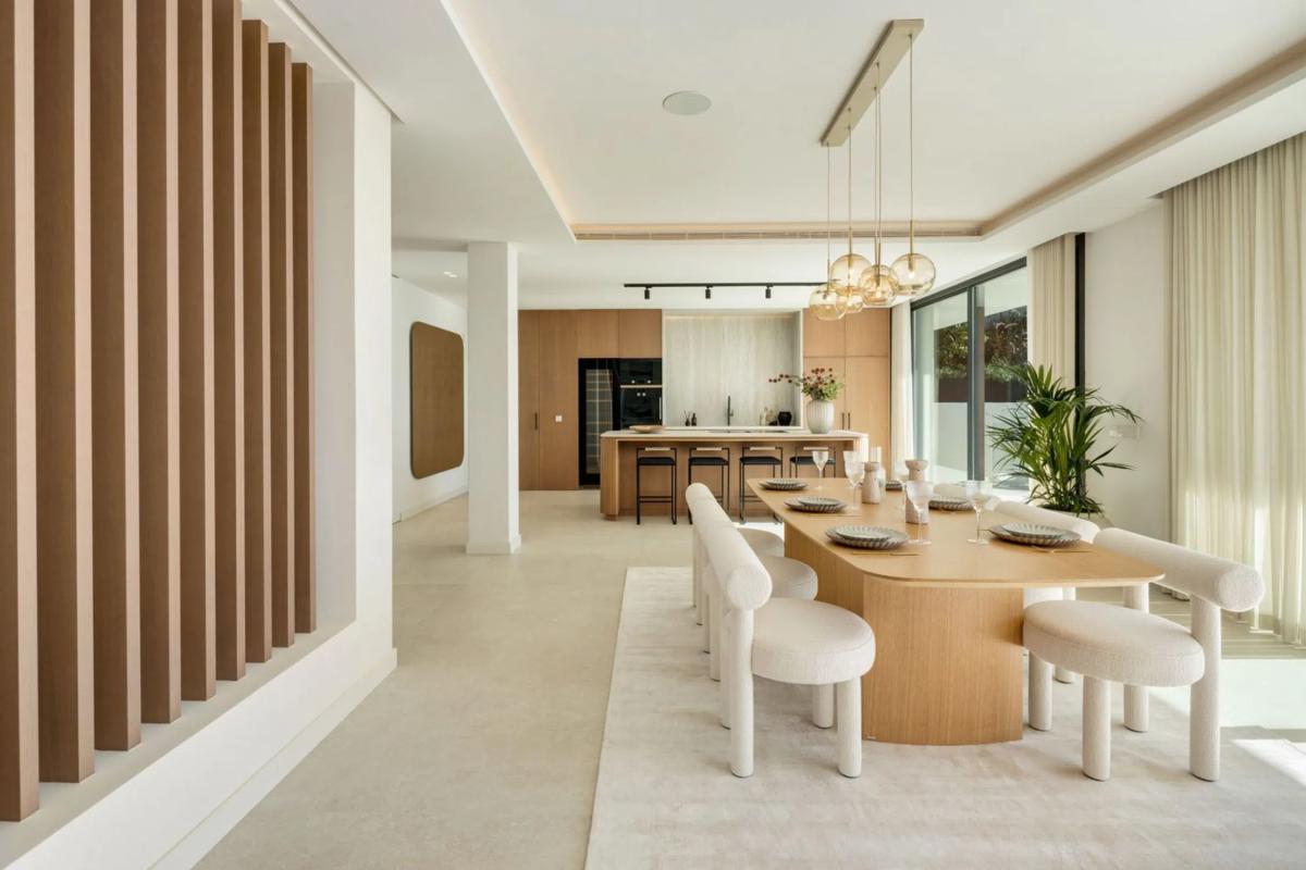 Продажа отдельного шале в  Calle Brezo, 6 -2, Марбелла photo 4