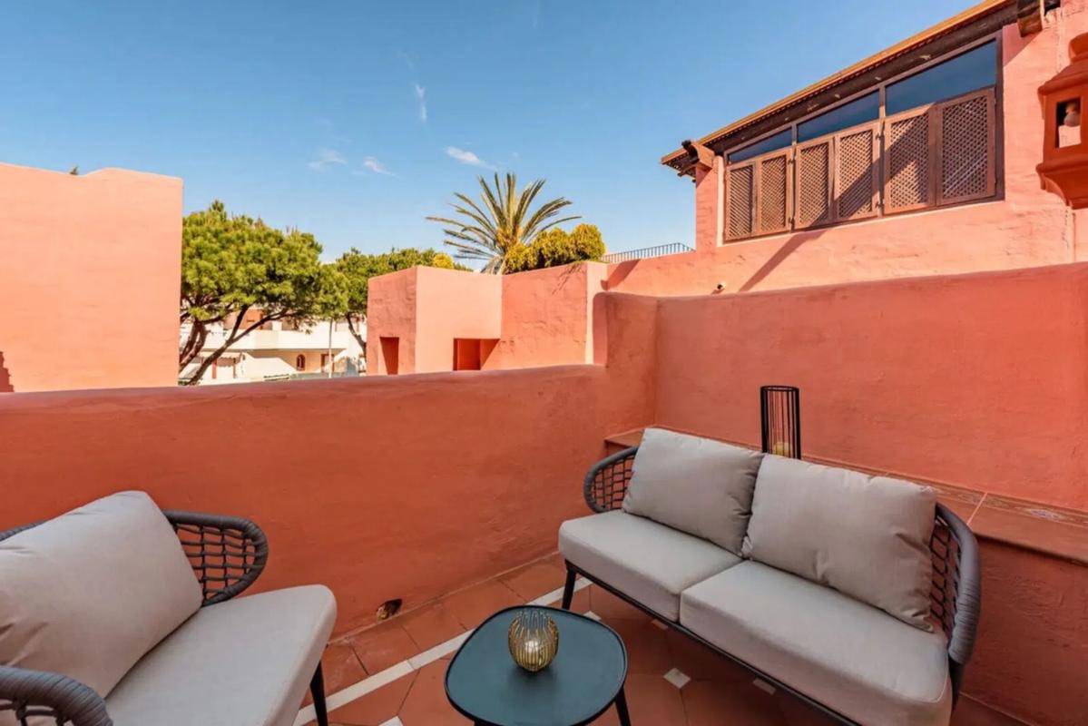 Venta de piso en Urbanización Jardines las Golondrinas, 4, Marbella
photo 3