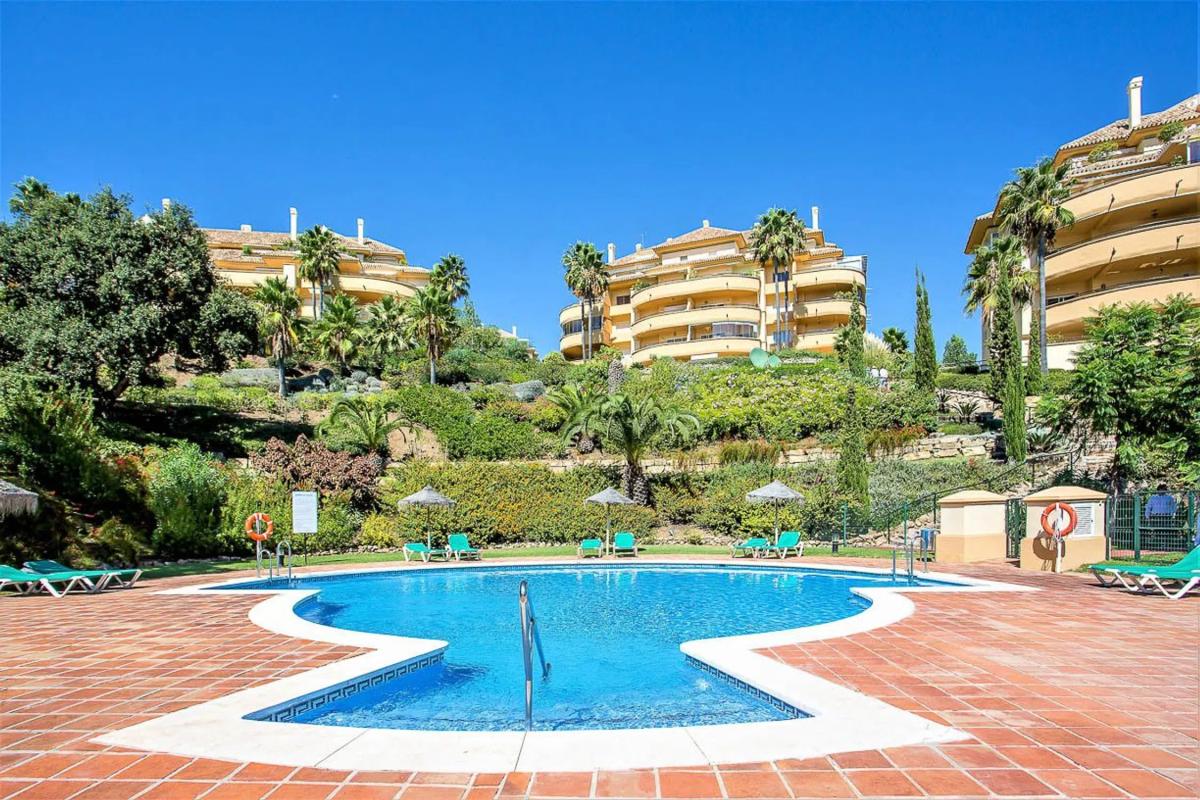Sale of apartment in Calle Italia, 6, Marbella
 photo 2