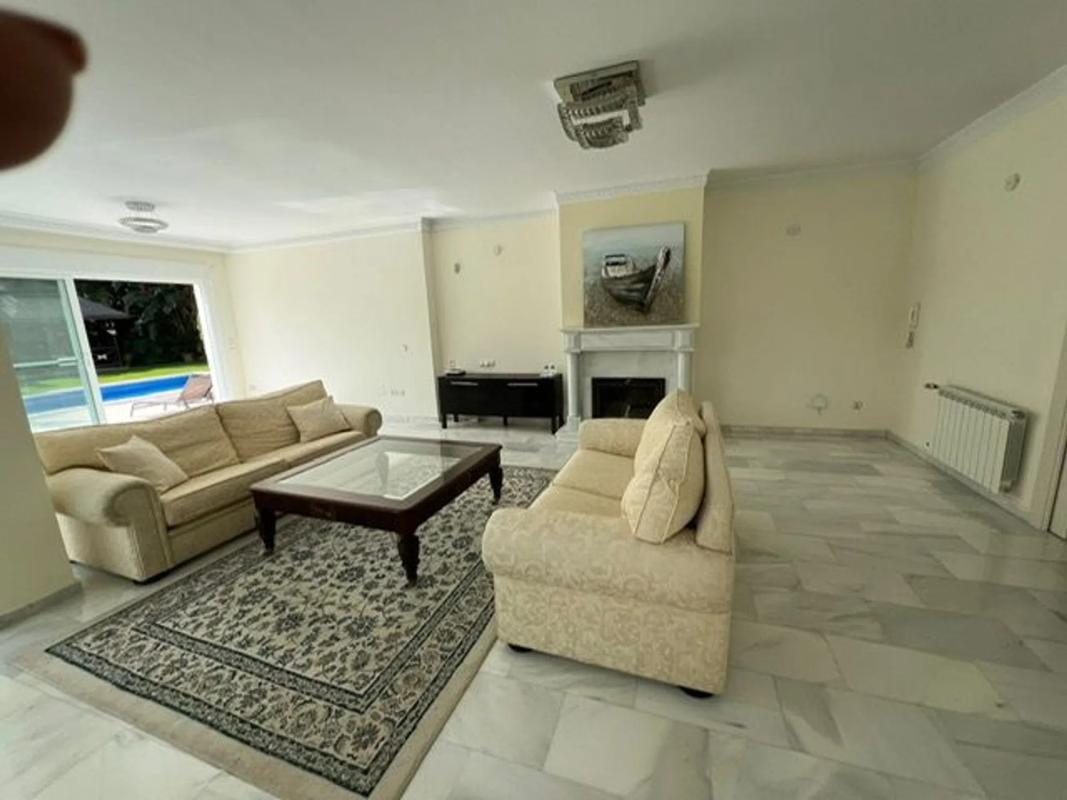 Продажа отдельного шале в  Paseo del Golf, 490, Марбелла photo 3