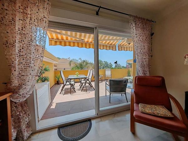Mieszkanie na sprzedaż w Avenida Jardines de las Golondrinas s/n, Marbella photo 1
