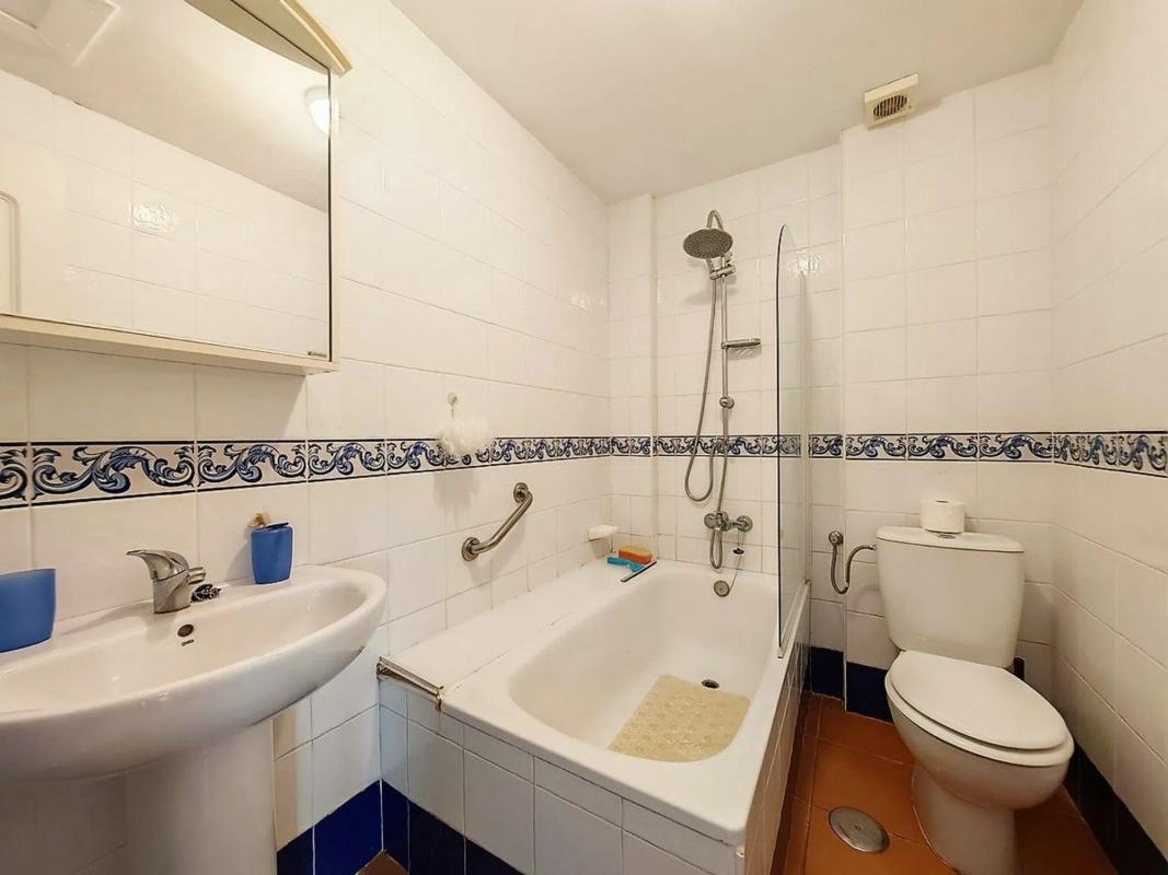 Venta de piso en Avenida Jardines de las Golondrinas s/n, Marbella
photo 4