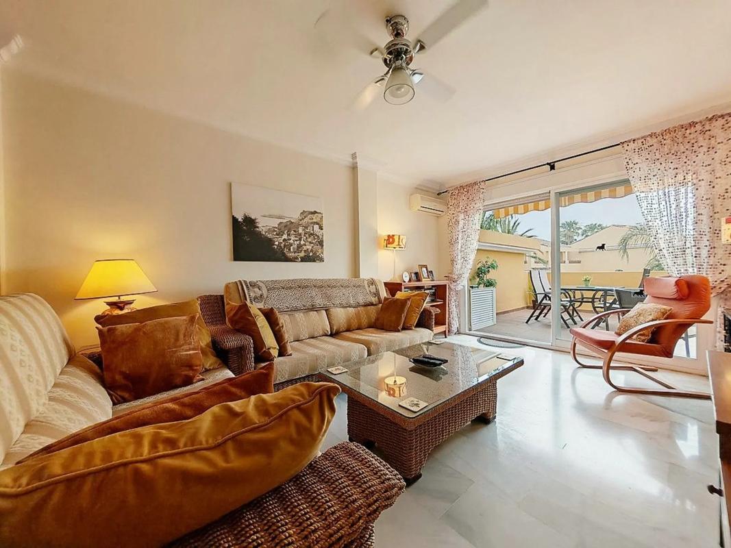 Venta de piso en Avenida Jardines de las Golondrinas s/n, Marbella
photo 5