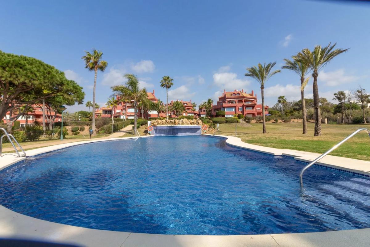 Sprzedaż mieszkania w Avenida de Las Antillas, 23, Marbella
 photo 2