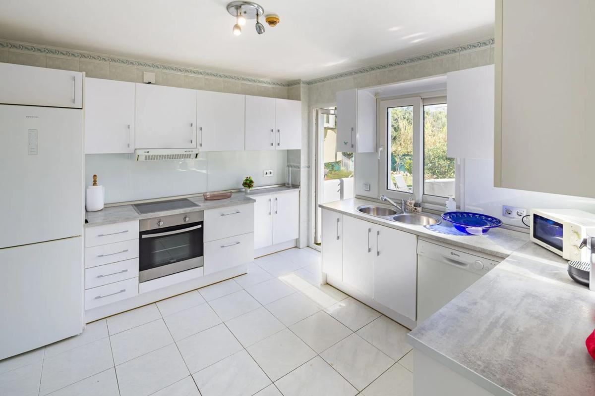 Продажа отдельного шале в  Barrio Reserva de Marbella, Марбелла photo 3