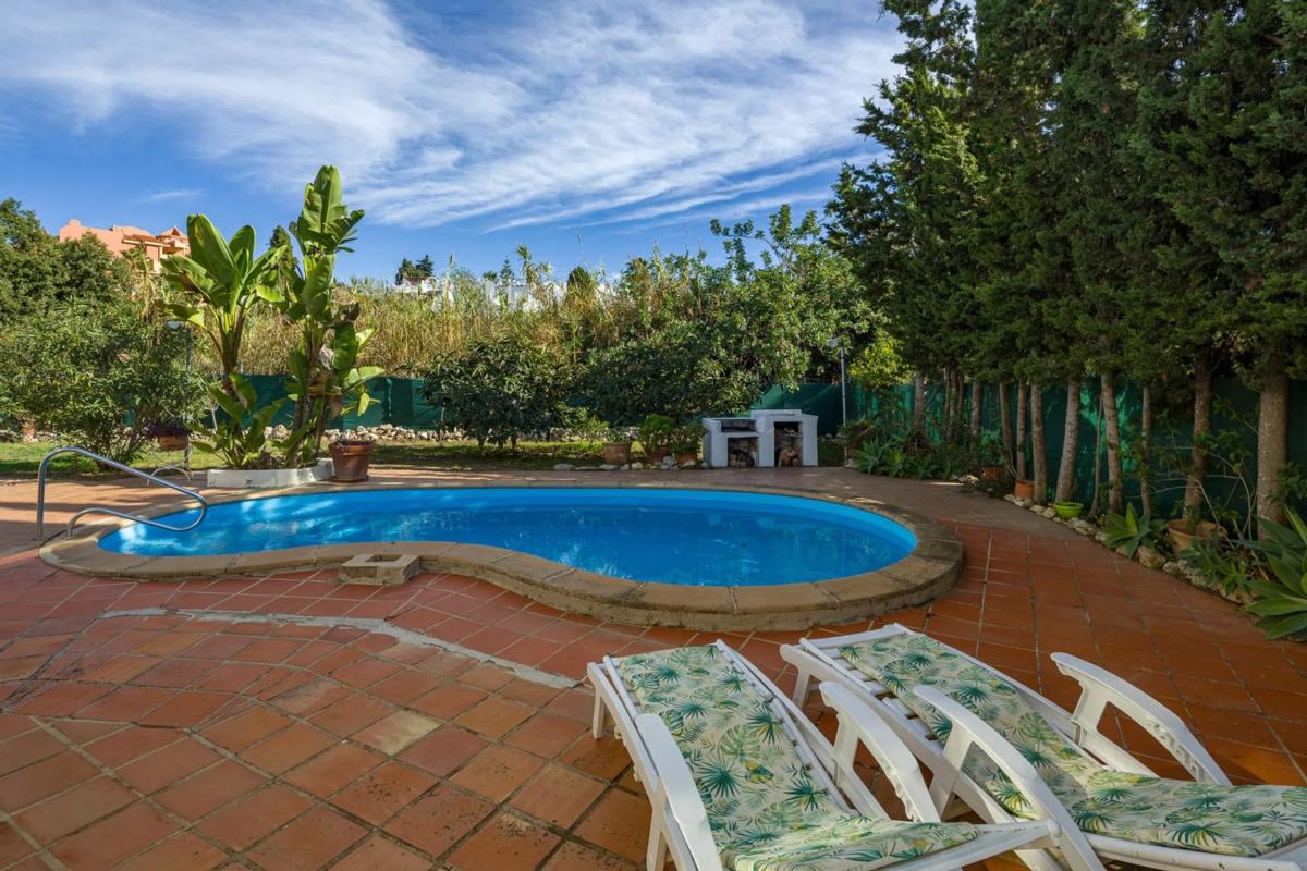Продажа отдельного шале в  Barrio Reserva de Marbella, Марбелла photo 4