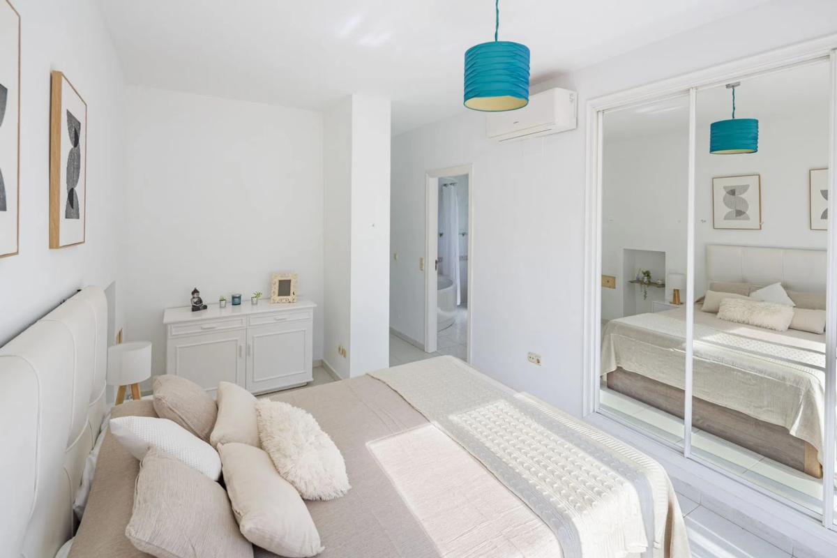 Продажа отдельного шале в  Barrio Reserva de Marbella, Марбелла photo 5