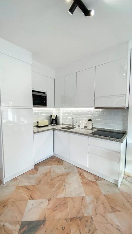 Venta de piso en Avenida Jardines de las Golondrinas s/n, Marbella
photo 5