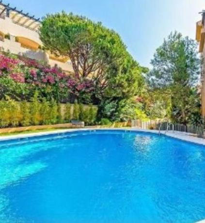 Квартира на продажу на  CL OCEANO UR RANCHO PARK, 6, Марбелла photo 2