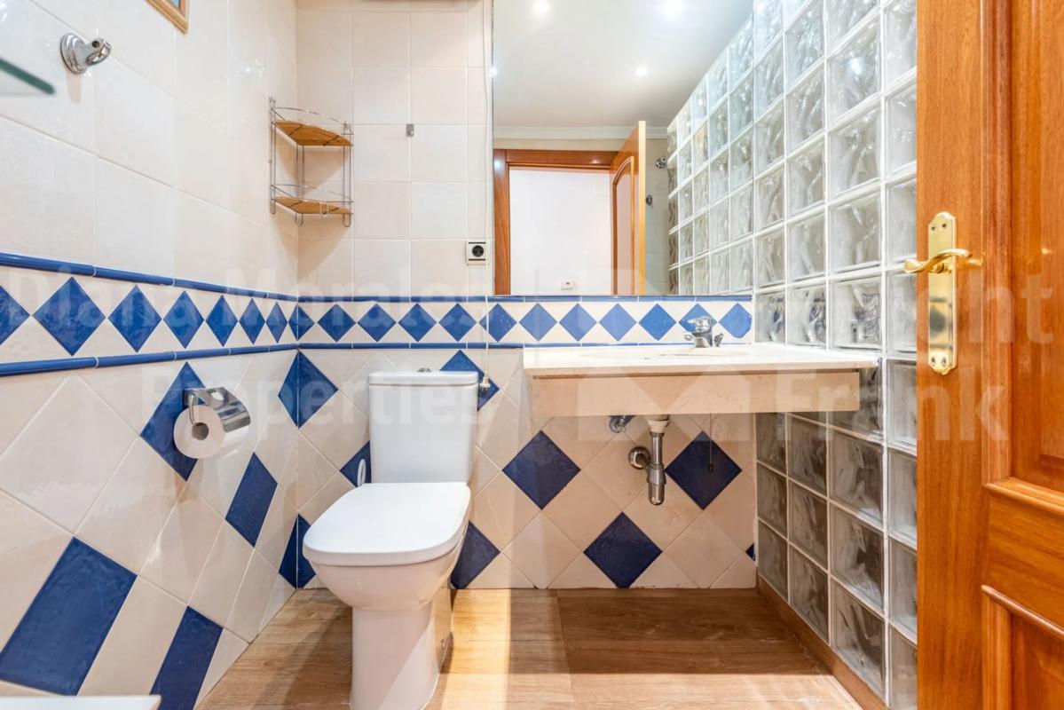 Venta de chalet adosado en Barrio Santa María , Marbella photo 4