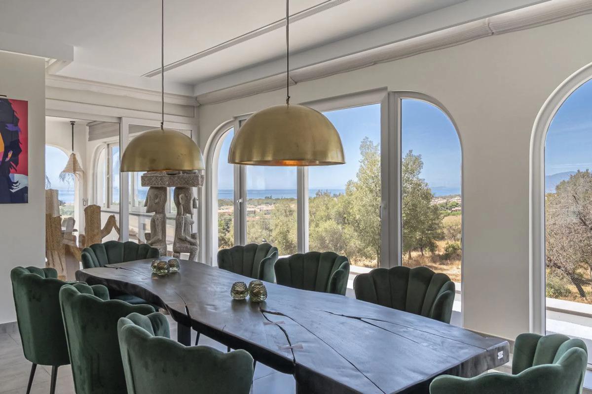 Venta de chalet independiente en Calle José Medina, Marbella
 photo 3