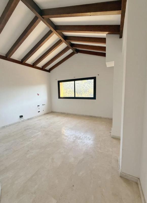 Продажа отдельного шале в  Calle Internacional City, Марбелла photo 5