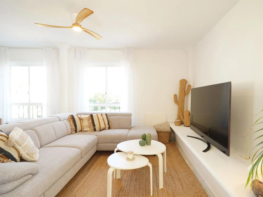 Duplex sale in AV CASARABONELA-RESERVA MARB s/n, Marbella photo 3