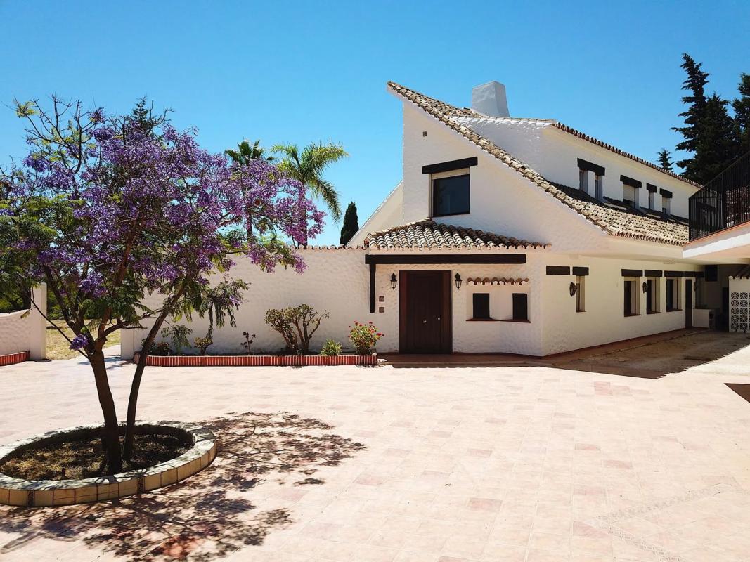 Venta de finca rústica en Barrio Reserva de Marbella , Marbella photo 1