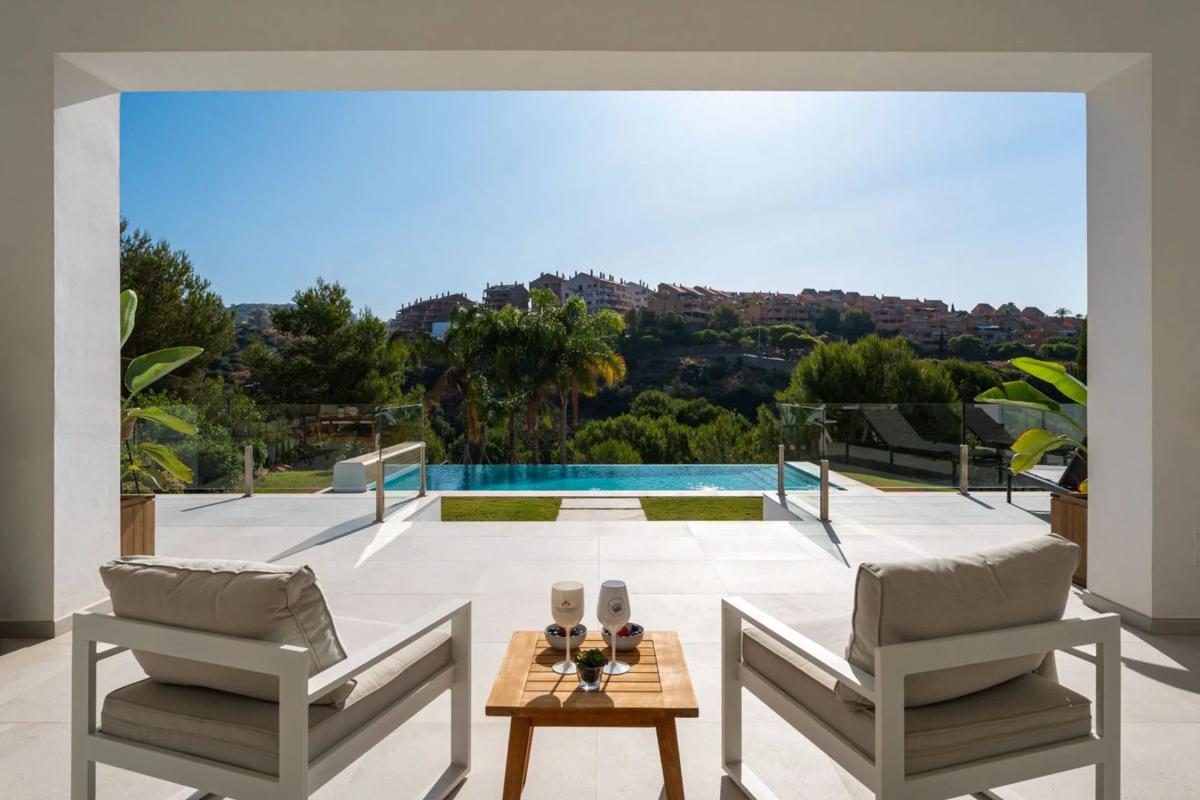 Sale of independent chalet in Paseo del golf, 4, Marbella
photo 3