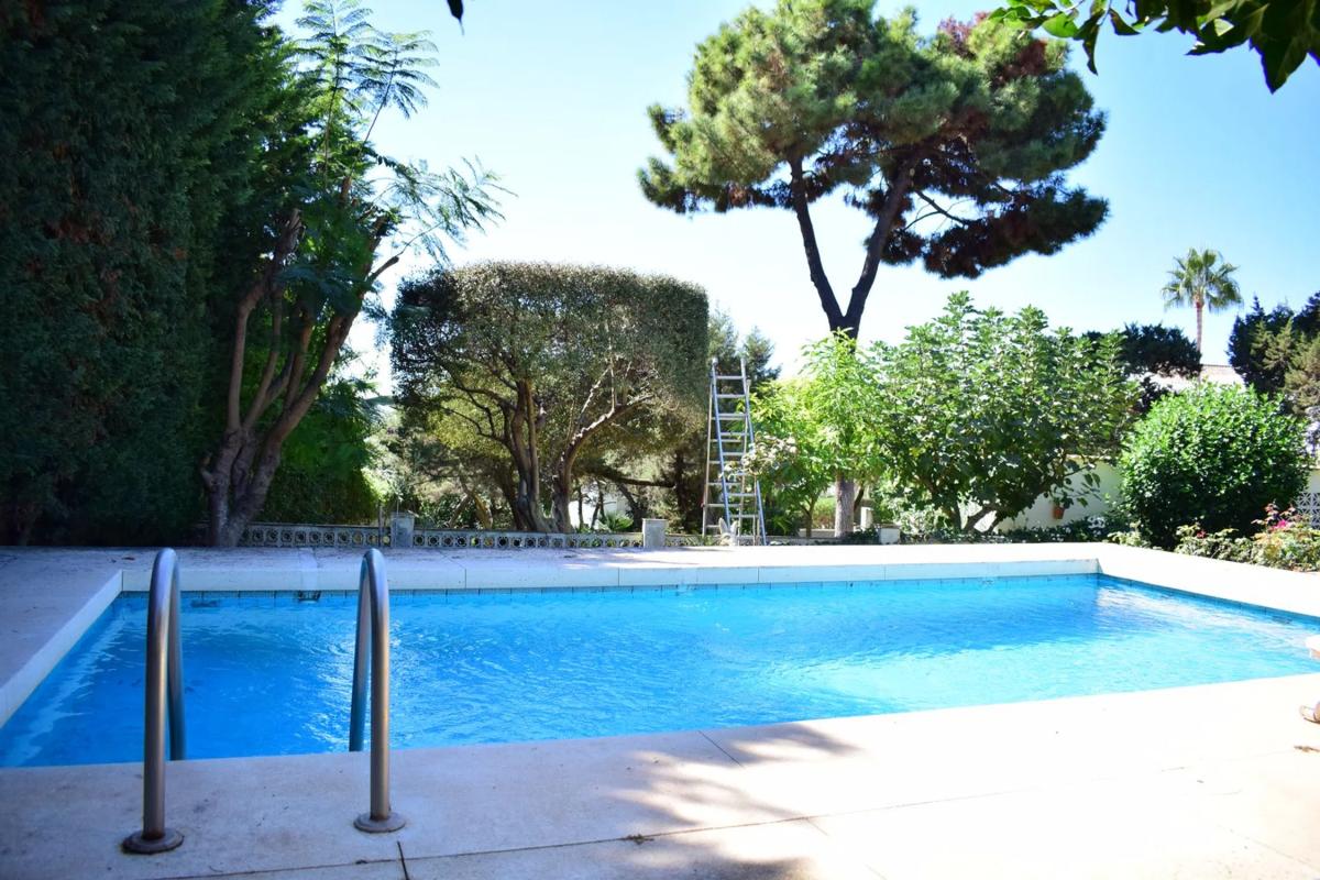 Venta de finca rústica en  Urbanización Marbesa , Marbella photo 5