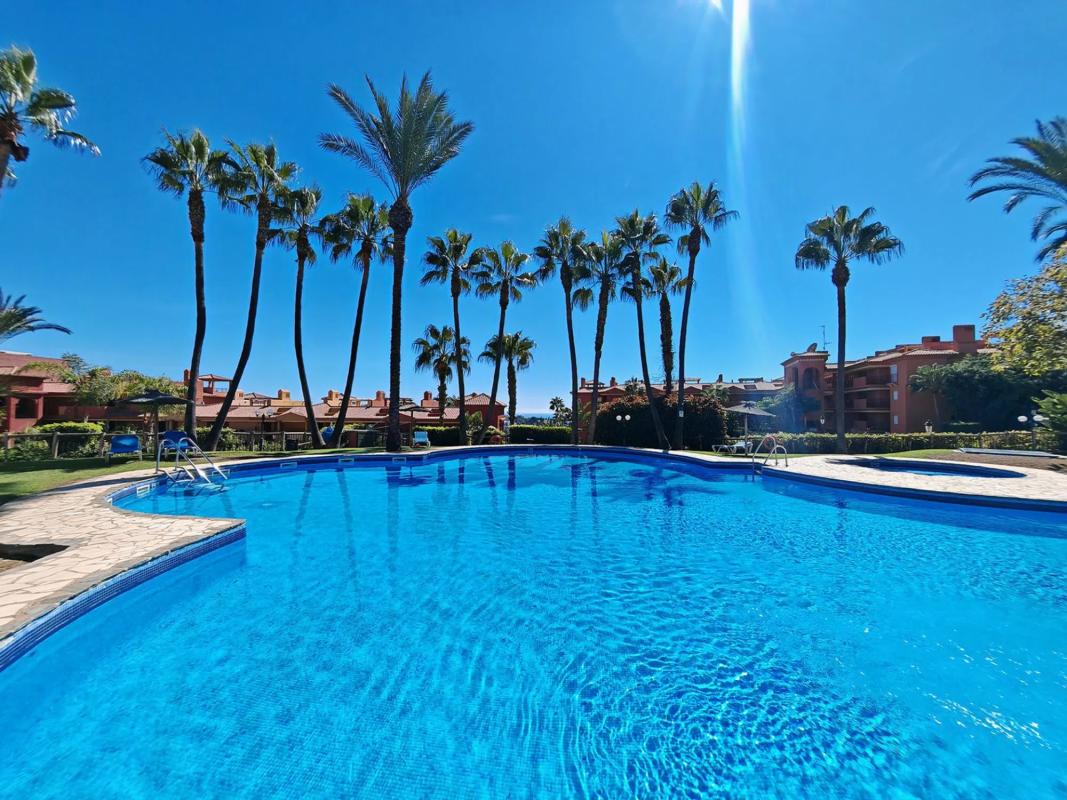 Sale of apartment in Barrio Reserva de Marbella, Marbella
photo 2