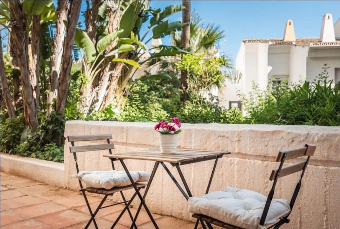 Sale of apartment in Puerto de Cabopino, Marbella
 photo 2