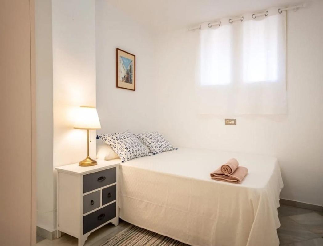 Sale of apartment in Puerto de Cabopino, Marbella
 photo 5